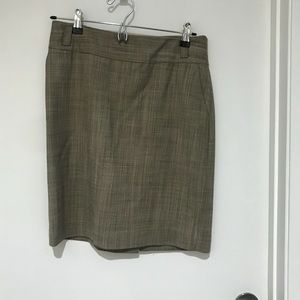 Banana Republic Tan Tweed Pencil Skirt